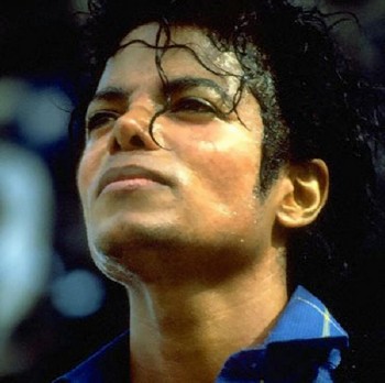 Michael Jackson Mendapat Penghargaan Kemanusiaan