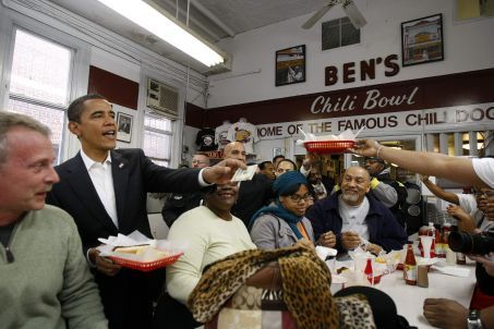 Obama Juga Suka Fastfood