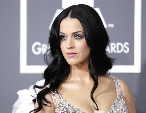Katy Perry Akan Bermain Film Sebagai Kekasih Freddie Mercury?
