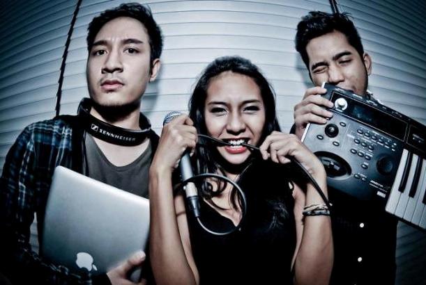 TRAX JAMU: Midnight Quickie Siap Rilis Album “Being Bad Feels Good”