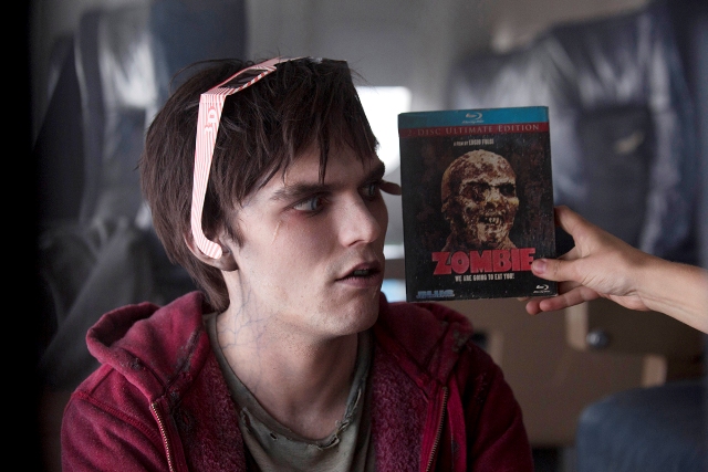 Watch: 4 Minutes Extended Clip Of “Warm Bodies”