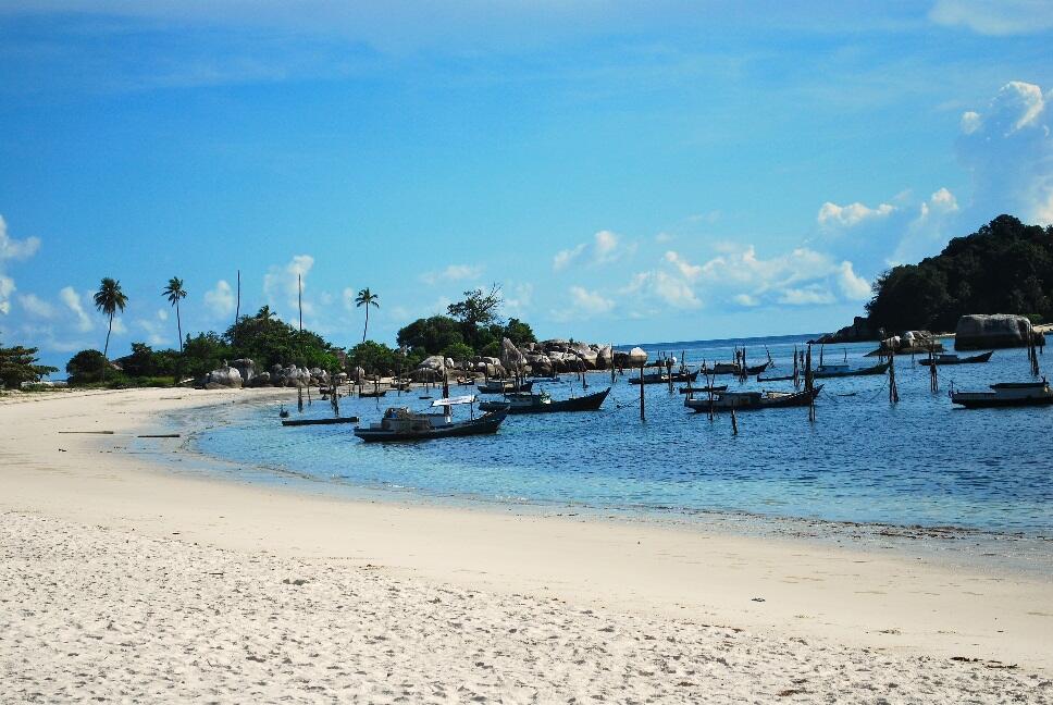 KOTEKA – Berkeliling di Pulau Belitung