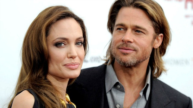 Gaun Pernikahan Unik Angelina Jolie
