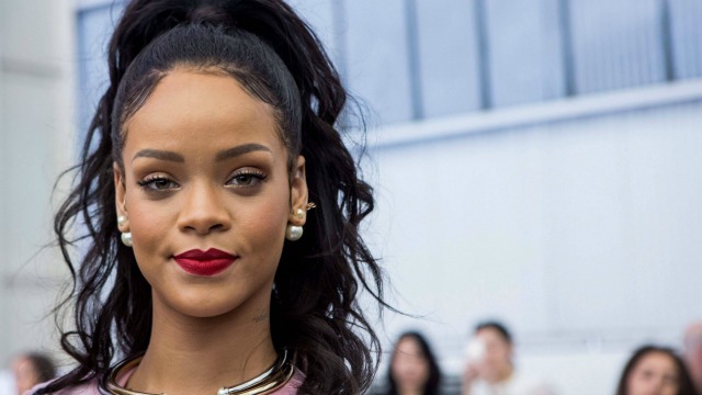 Rihanna Sedikit Bocorkan Album Baru