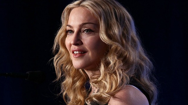 Madonna Bahagia, Peretas Lagunya Telah Tertangkap