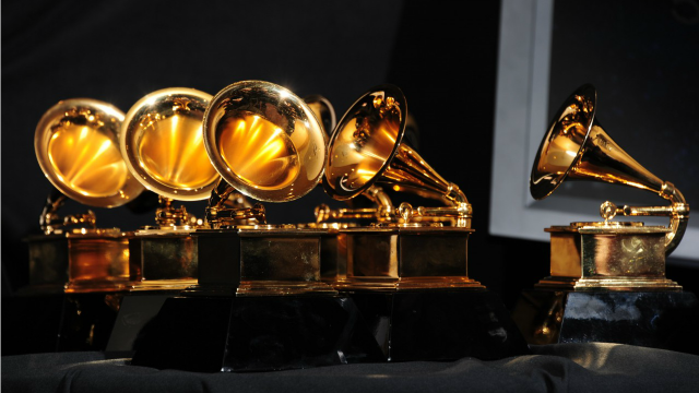Nominasi dan Pemenang Grammy Awards 2015