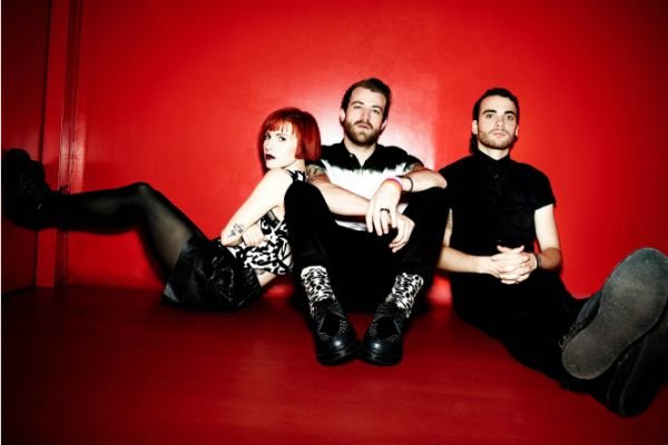 Paramore rayakan 10 tahun album pertama