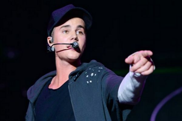 Justin Bieber jelaskan mengapa menangis di MTV VMA 2015