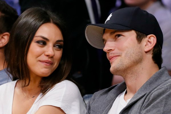 Ashton Kutcher dan Mila Kunis dikabarkan akan bercerai?