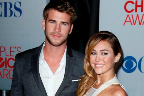 Miley Cyrus dan Liam Hemsworth dikabarkan sudah menikah?