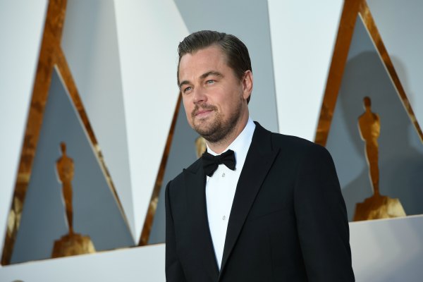 Lagi! Leonardo DiCaprio jadi Best Actor berkat The Revenant