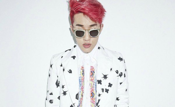 Zion.T resmi bergabung dengan YG Entertainment