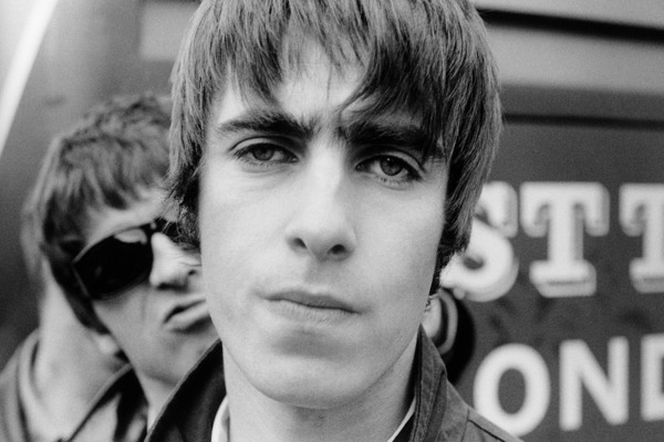 Yeah! Noel Gallagher akhirnya mau reuni dengan Oasis, tapi…