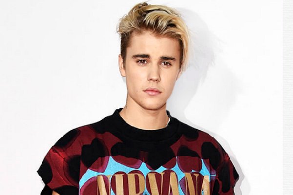 VIDEO: pesona Justin Bieber cerita dibalik layar