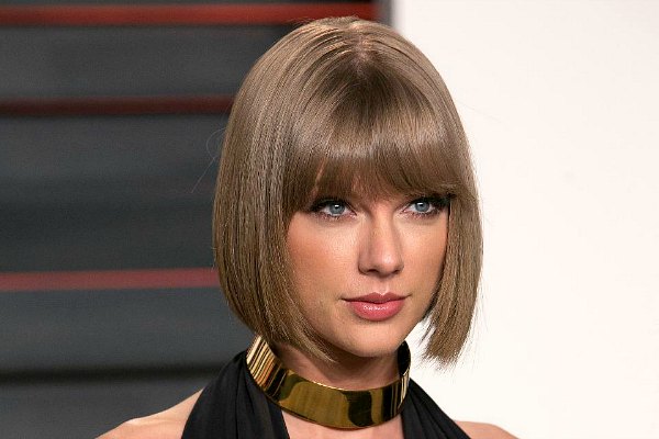 Radio Anak Muda_Taylor Swift