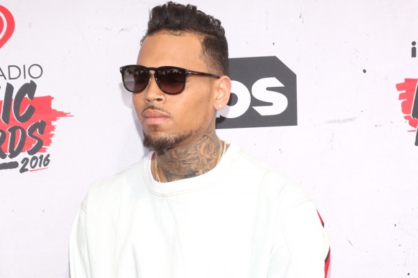 Chris Brown ditangkap lagi?