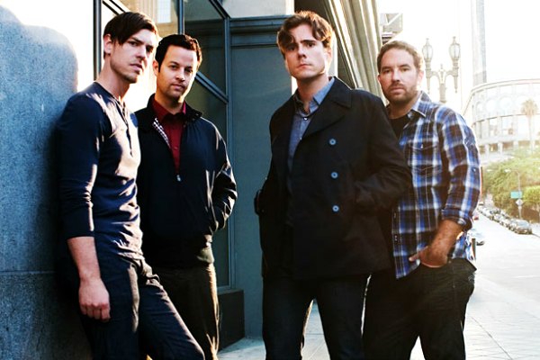 Kejutan terbaru dari Jimmy Eat World