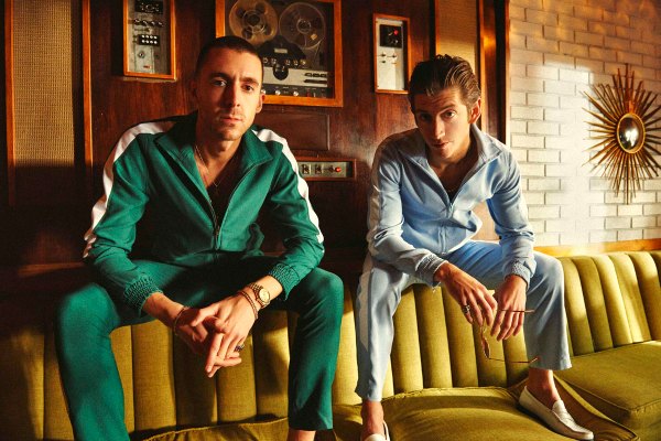 Yuk, lihat video klip terbaru The Last Shadow Puppets!