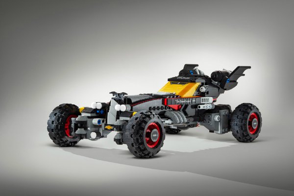 Mobil Lego Batman dari Chevrolet