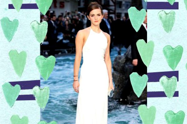 Contek penampilan Emma Watson di Red Carpet untuk inspirasi ke Prom