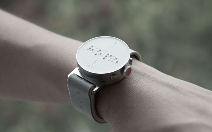 Jam tangan Braille pertama diluncurkan untuk tunanetra