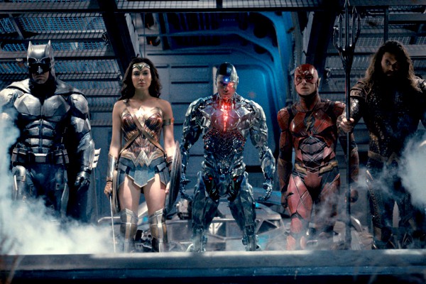 Musuh & superhero misterius dalam film Justice League