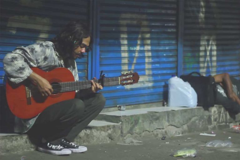 Jason Ranti Rilis Lagu “Kadang Jakarta Jadi Ungu” Spesial Di Hari Ulang Tahun DKI Jakarta