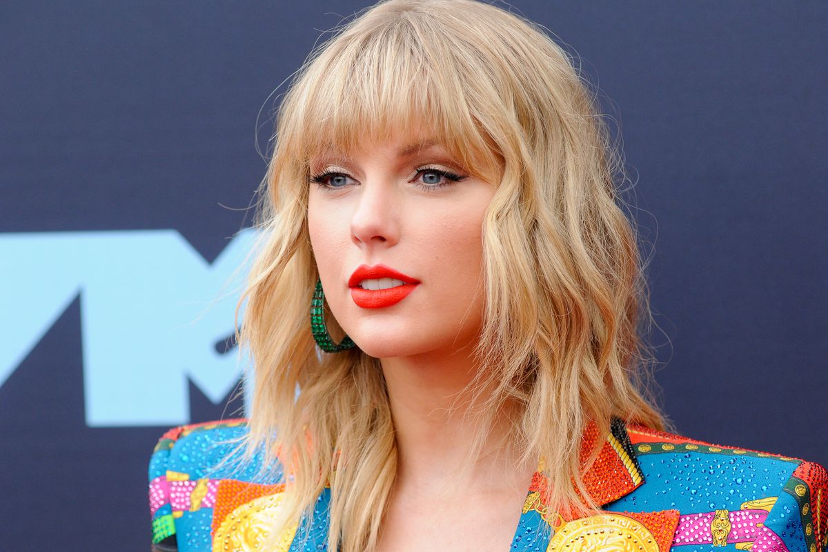 Lagu Terbaru Taylor Swift “Carolina” Bakal Jadi Soundtrack Film “Where The Crawdads Sing”