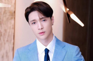 Nama Lay Zhang Dihapus SM Entertainment Dari Member EXO