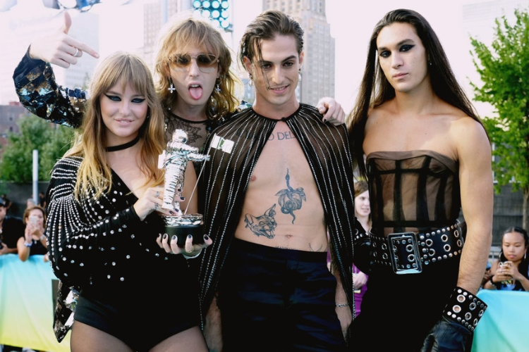 Setelah Debut di MTV VMA 2022, BLACKPINK Dilirik Band Rock Italia